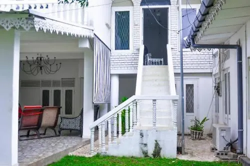 Cinnamon Villa נגומבו