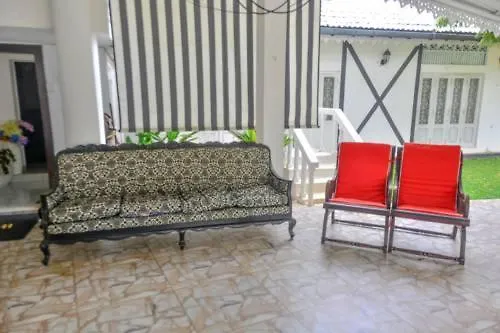 Cinnamon Villa Negombo 3*,